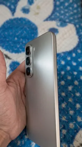 Celular infinix hot 60i 