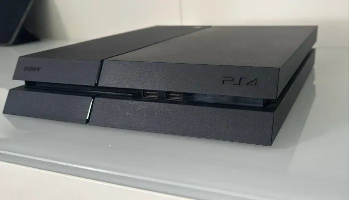 Sony PlayStation 4 Standard 1 TB Cor Preto - Excelente (Recondicionado
