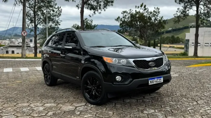 Kia Motors Sorento 3.5 V6 24V 278cv 4X4 Aut. 2012