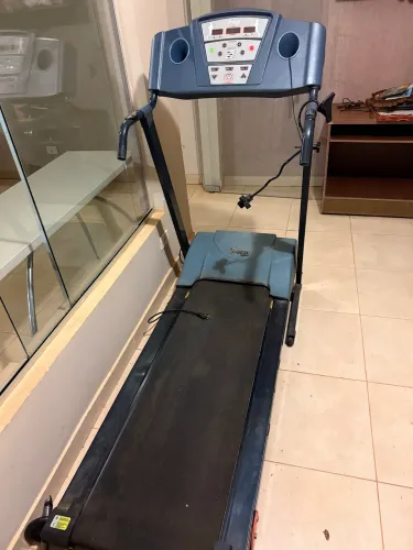 Vende se ESTEIRA (Dream)