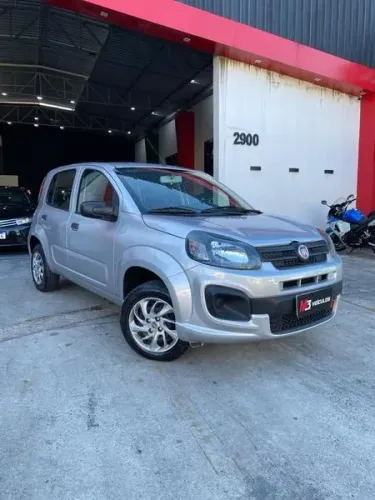 Fiat Uno Attractive 1.0 EVO Fire Flex 8V 5P 2021