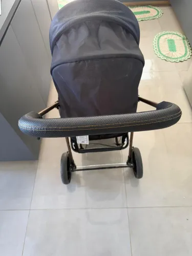 Carrinho de bebê 
