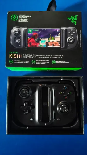 Controle Razer V1 Android tipo C com uma avaria