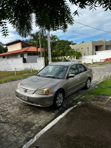 Honda Civic Sedan LX 1.7 16V 115cv Mec. 4P 2003