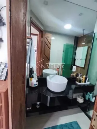 Apartamento - / Residencial / Flamengo