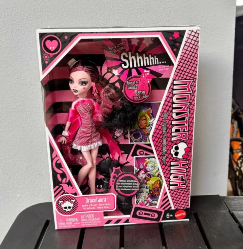 Boneca Monster High Dawn of the Dance Draculaura Reproduction (PRONTA ENTREGA)