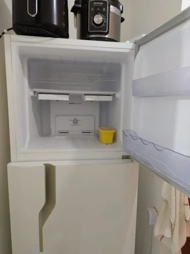 Geladeira Electrolux 471L