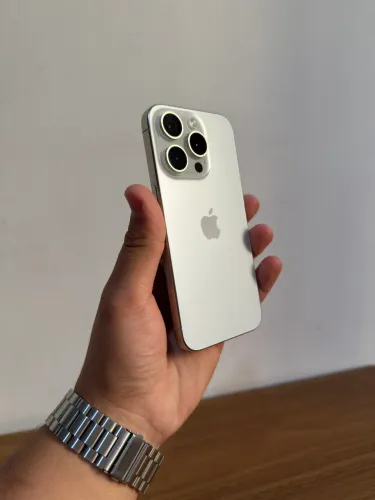 Iphone 15 Pro 256gb Branco Muito novo
