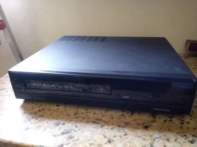 Vídeo Cassete Toshiba 