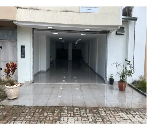 Loja 120m² Ampla para Locação no Setor de Mansões Bernardo Sayão - Chácara 10a, Guará 2