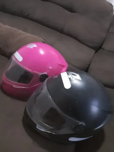 2 Capacetes