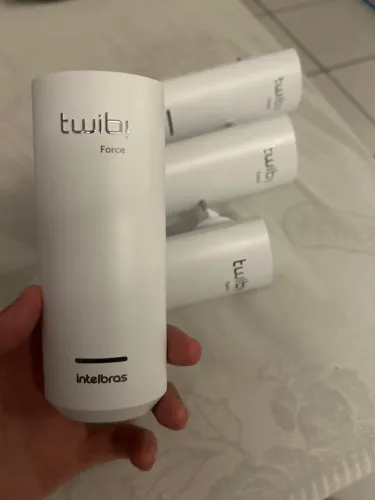 Twibi force de tomada! (140 cada um e 500 por 4)