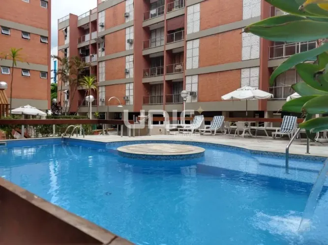 Apartamento à venda no Condomínio Ilhas do Atlântico na Praia da Enseada, Guarujá - SP REF