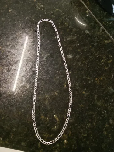 Corrente de prata, baixei o valor para vende rápido. 