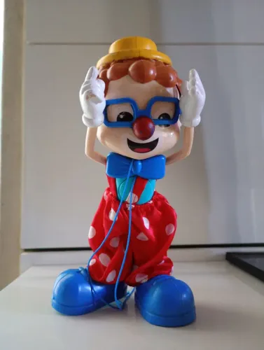 BONECO PALHAÇO SAPECA ARTICULADO