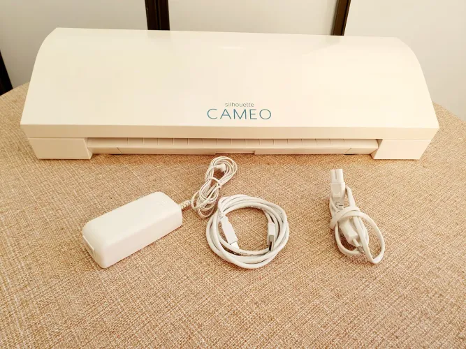 Silhouette Cameo 3