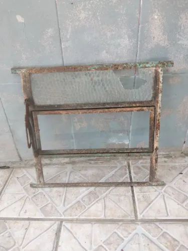 Janela basculante Ferro  40 x 40