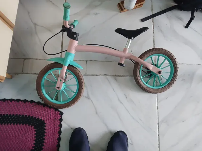 Bicicleta de Equilíbrio Infantil Nathor Aro 12 Rosa Freio