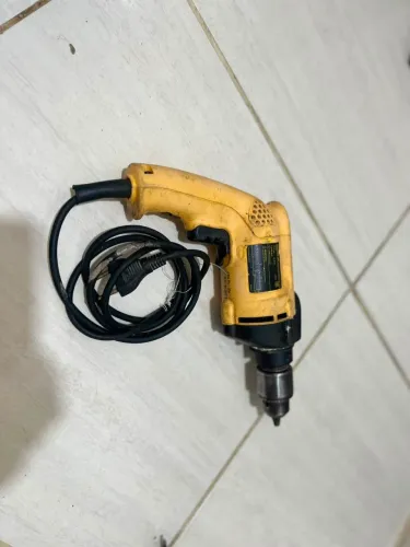 Furadeira DeWalt