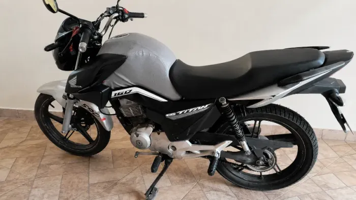 Moto Honda CG 150 Fan ESDi 2014/2015 | Econômica | Conservada