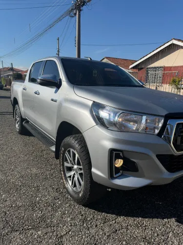 Toyota Hilux CD SRV 4X4 2.8 TDI Diesel Aut. 2019