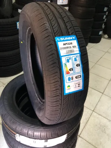 Pneu 215/65/R16 Sunny Radial com otima avaliação pelo Imetro e excelente durabilidade