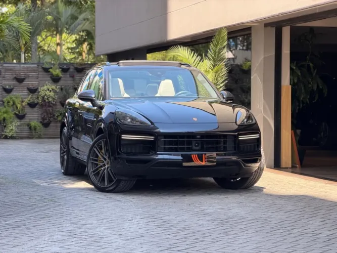 Porsche Cayenne Turbo S E-hybrid 4.0 V8 680cv 2022
