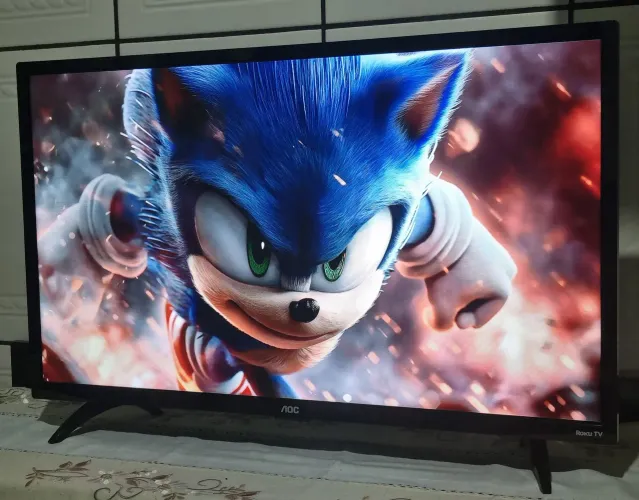 Tv smart 32 polegadas AOC Roku seminova 