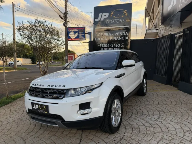 Land Rover Range Rover Evoque Pure 2.0 Aut. 5P 2013