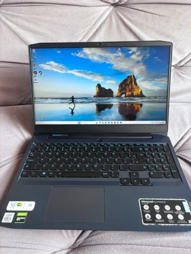 Notebook Gaming Lenovo