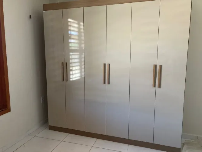 Montador de móveis rápido no dia....