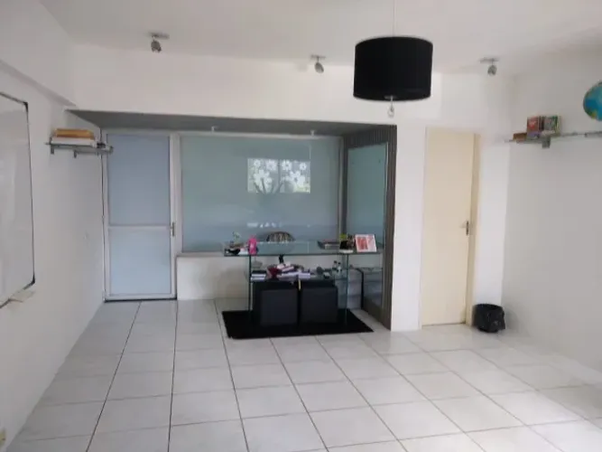 Sala Comercial na Galeria Santo Antônio