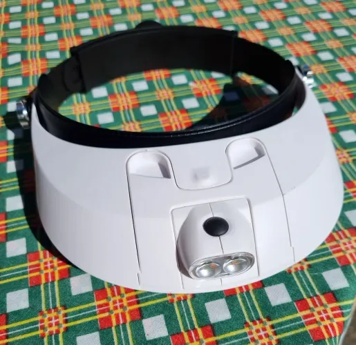 Lupa de cabeça com Led e lentes