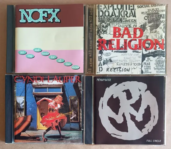 Lote de CD's - Bad Religion, Pennywise, Nirvana, Millencolin, Dead Fish e outros