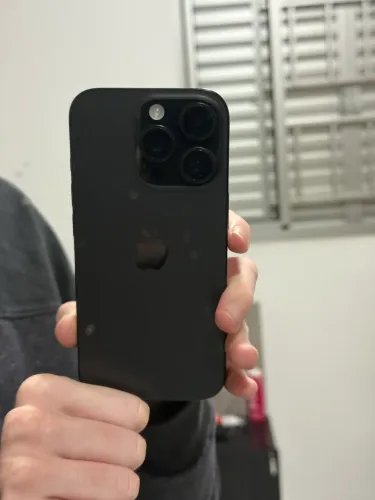 iPhone 16 Pro 