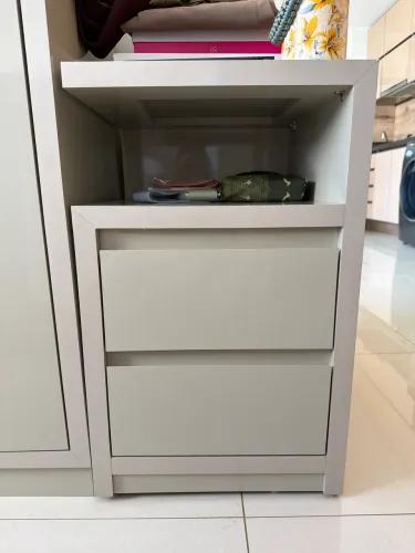 Mesa de cabeceira