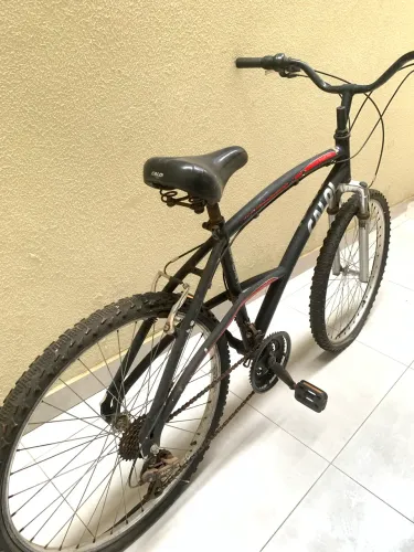 Bicicleta Caloi preta Aro 20 