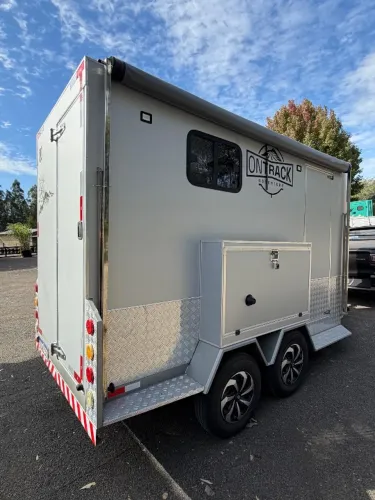 Trailer OnTrack Adv 2025 Autônomo