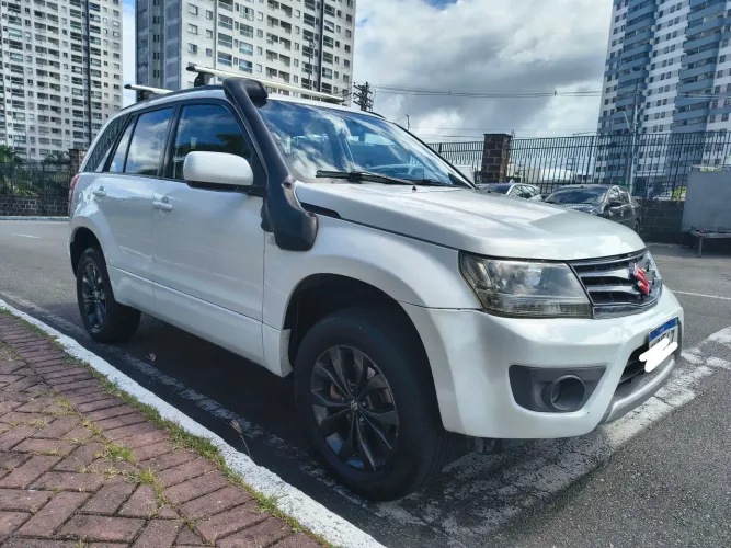 Suzuki Grand Vitara 2.0 16V 4x2/4x4 5P Aut. 2013