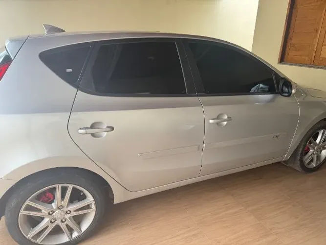 Hyundai I30 2.0 16V 145cv 5P Aut. 2011