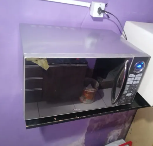 Microondas espelhado