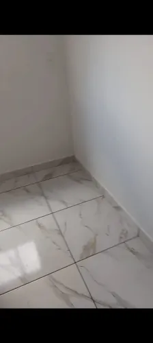 Aluga-se apartamento novo