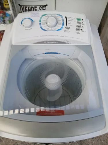 MÁQUINA DE LAVAR ELECTROLUX 10 KILOS EM ÓTIMO ESTADO GARANTA DE 3 MESES