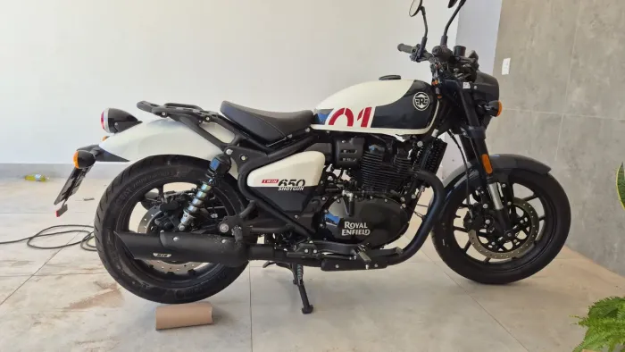 Vendo Royal Enfield Shotgun.