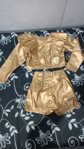 LOTE Roupas menina 4 anos