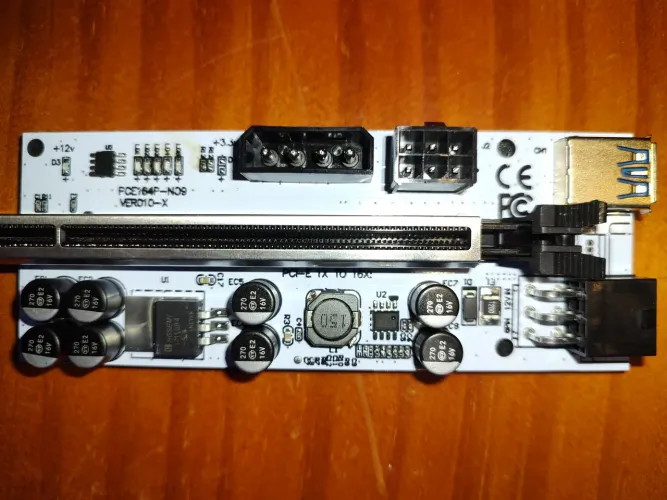 Placa Riser PCI-e 10s ( Kit 6 placas), mais cabos usb 3.0 pci, e SATA 4Pin e adaptador