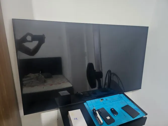SMART TV SAMSUNG 55 POLEGADAS RETIRADA DE PEÇA DISPLAY DANIFICADO