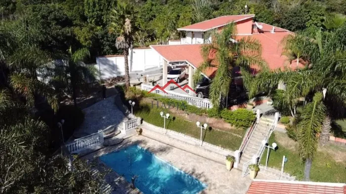 Casa de alto padrão à venda em Jundiaí/SP, com 5.500 m²