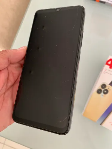 Itel A70 em estado excelente