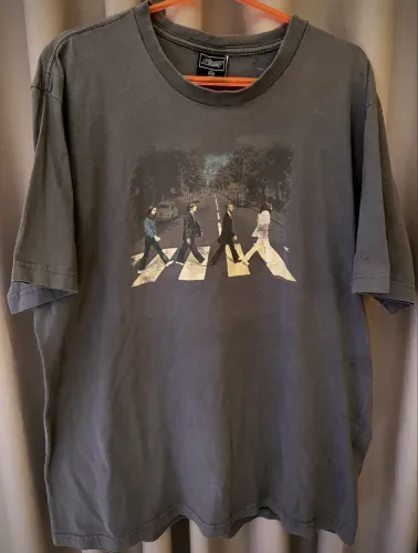 Camiseta Beatles Abbey Road Stamp